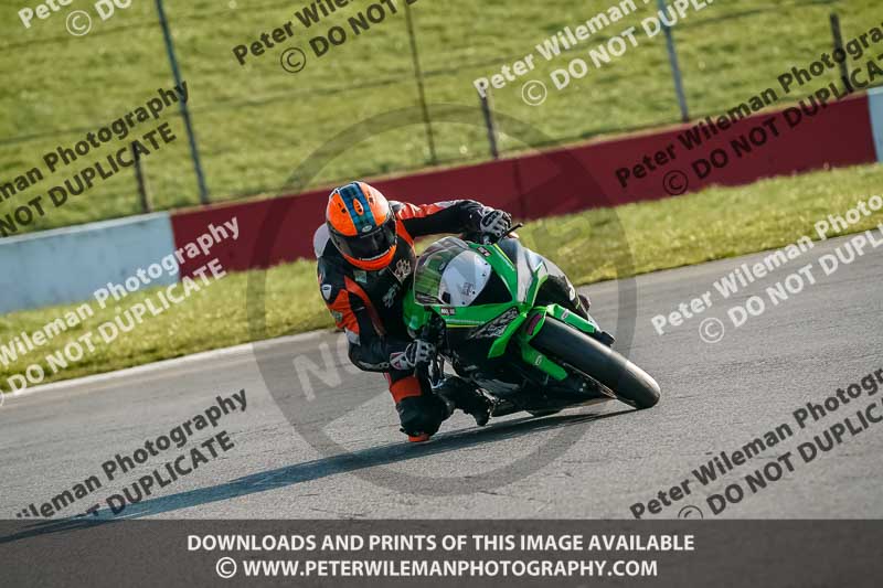 donington no limits trackday;donington park photographs;donington trackday photographs;no limits trackdays;peter wileman photography;trackday digital images;trackday photos